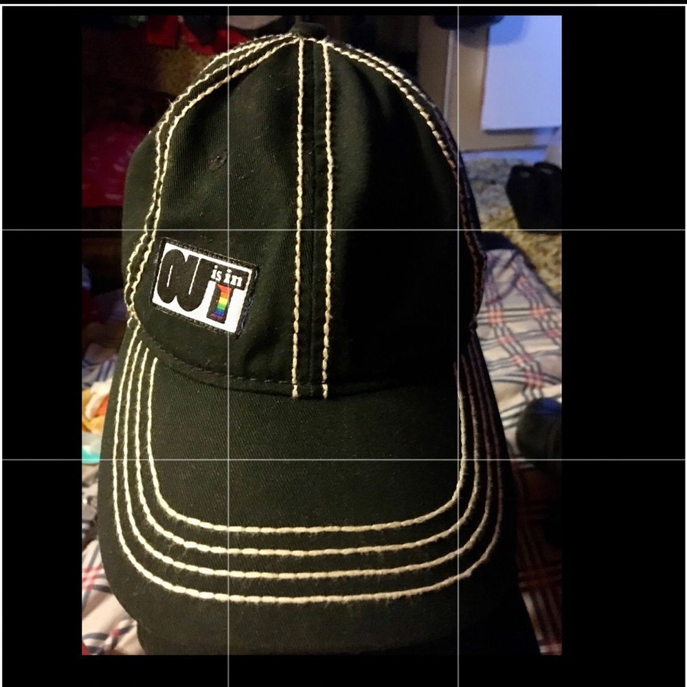 Baseball Cap (OUT is in🌈)